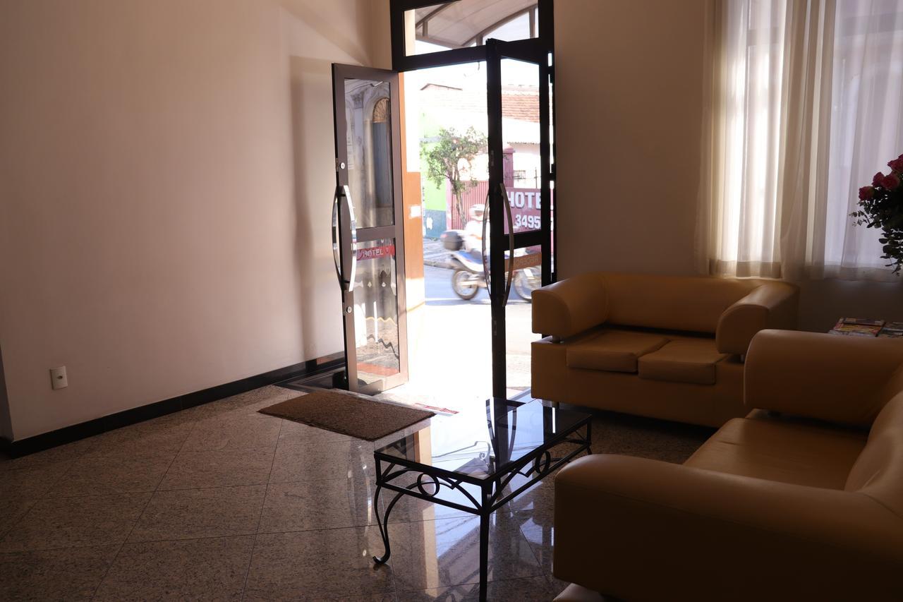 לימריה Hotel Dos Viajantes מראה חיצוני תמונה