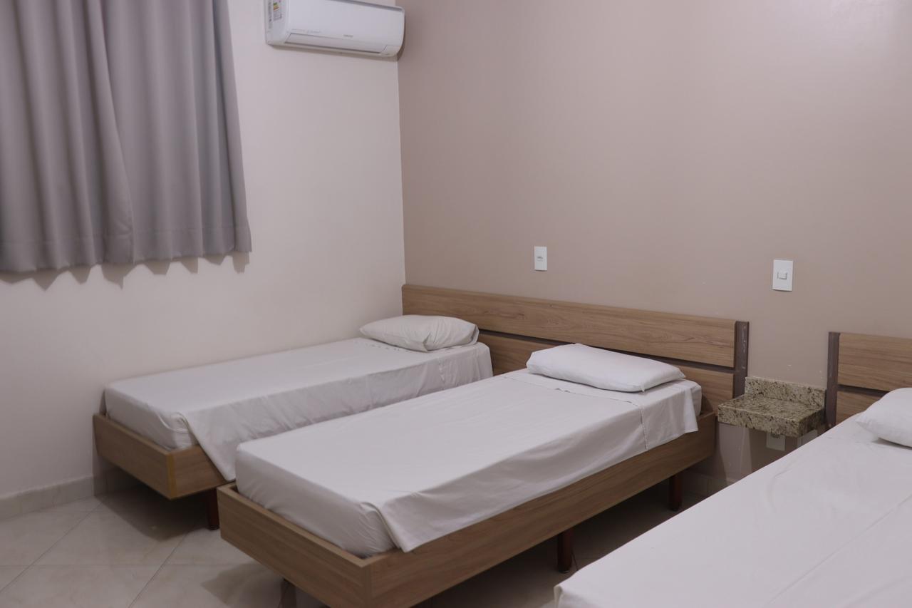 לימריה Hotel Dos Viajantes מראה חיצוני תמונה